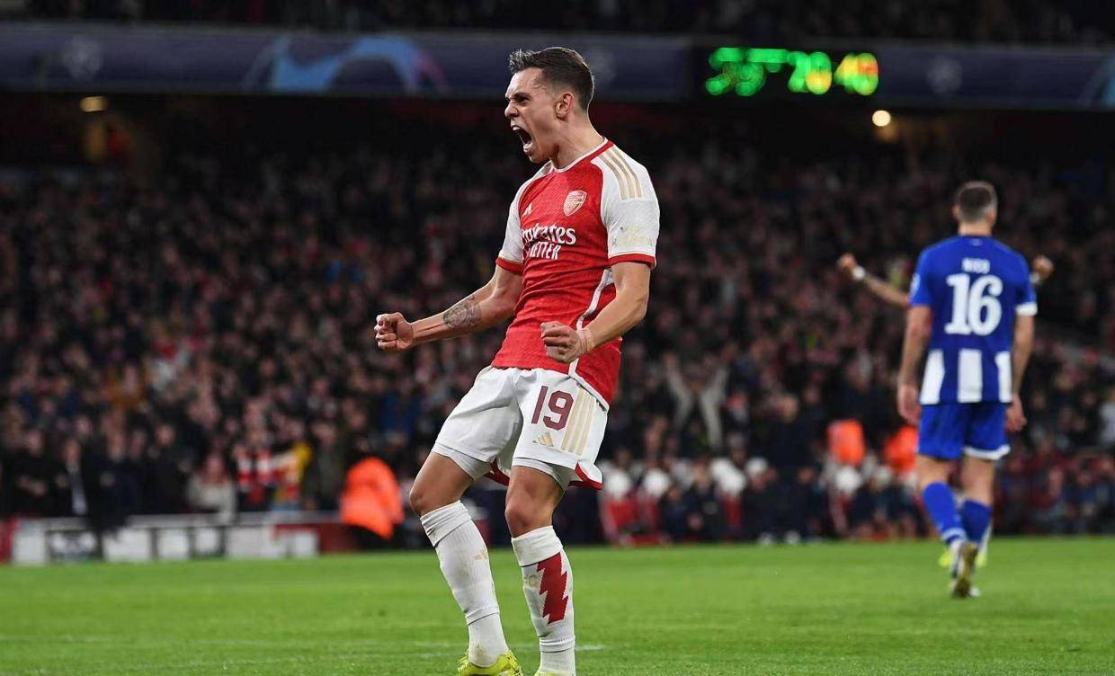 特意等到约克雷斯进球，马丁内利誓言：争取赢下每一项冠军